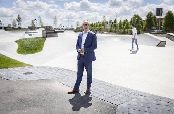 bekijk grotere foto van wethouder Eelco Eerenberg