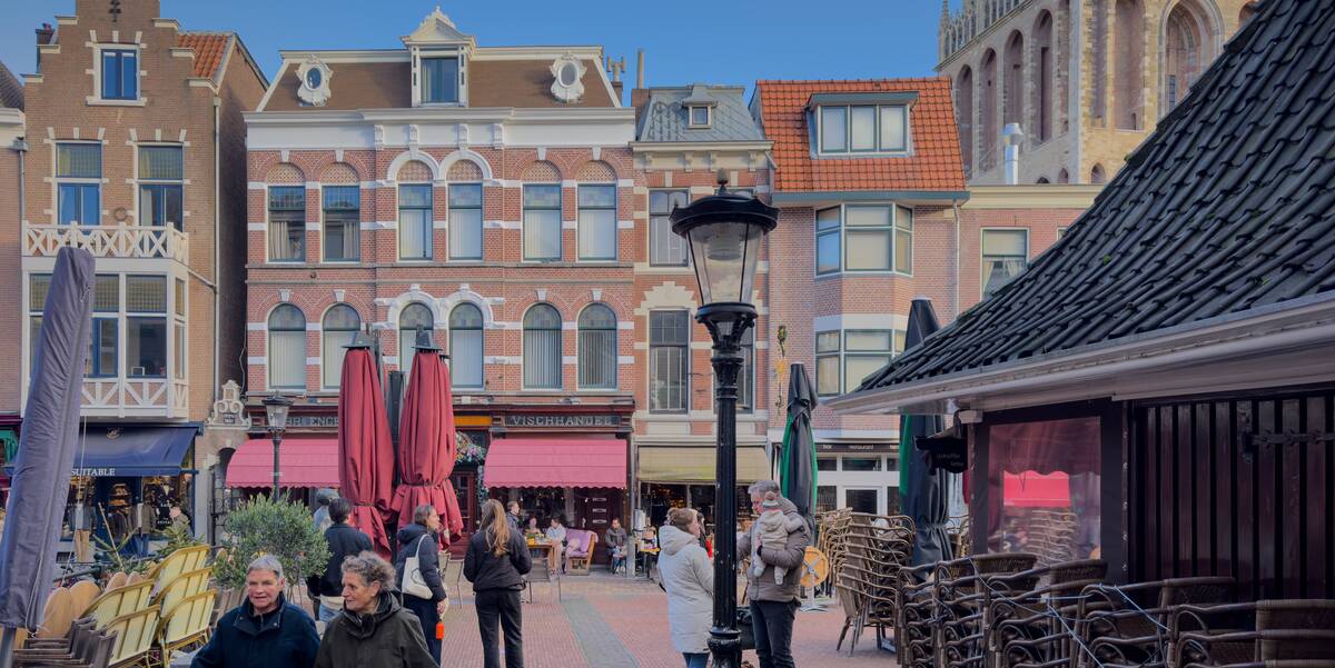 Link naar foto in Flickr: Kalisbrug met de Vismarkt in Utrecht.