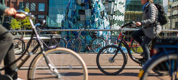 People cycling